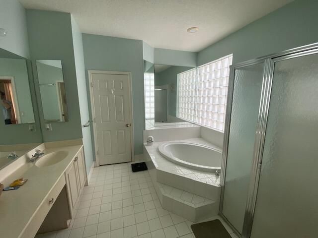 7705 Thornlee Drive, Lake Worth, FL 33467 Photo