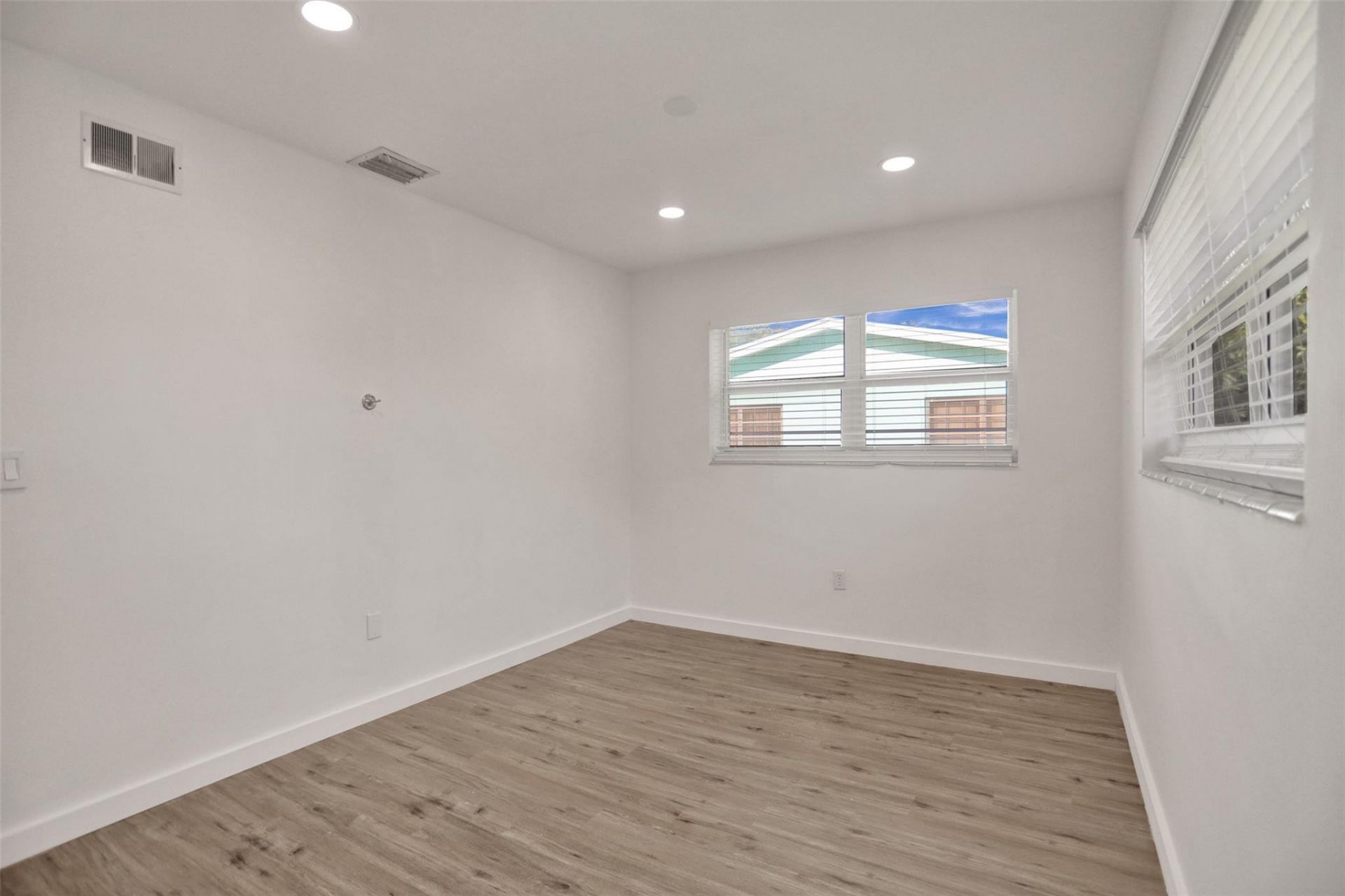 30 NE 139th Street, Miami, FL 33161 Photo