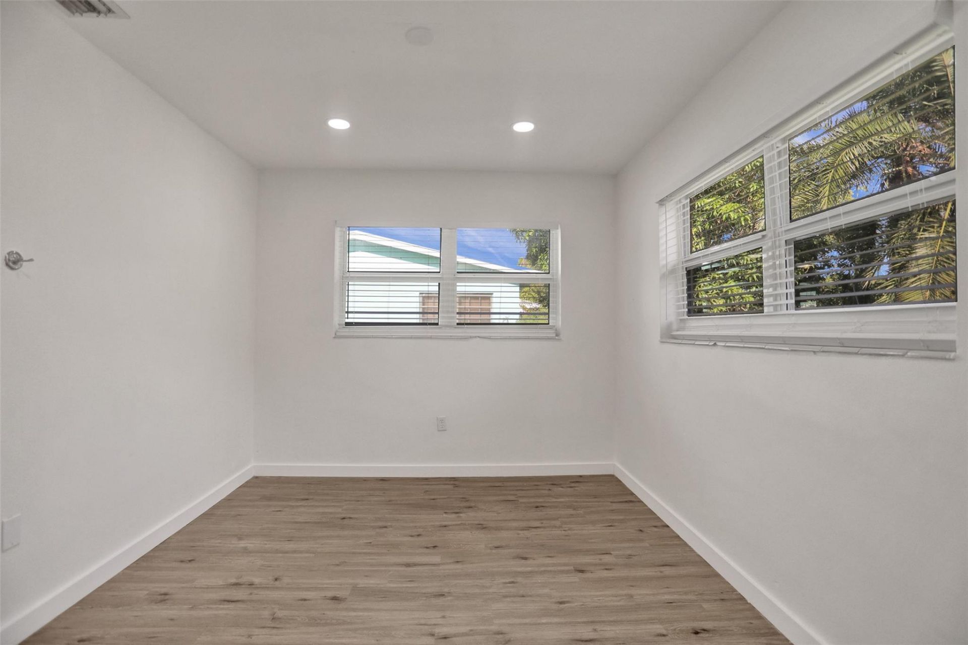 30 NE 139th Street, Miami, FL 33161 Photo