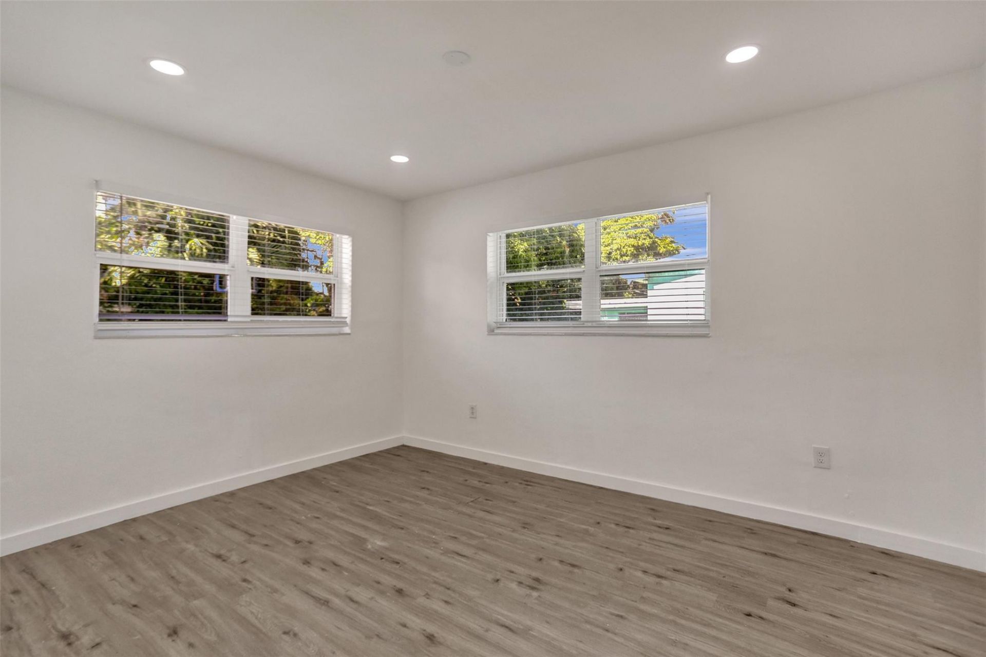 30 NE 139th Street, Miami, FL 33161 Photo