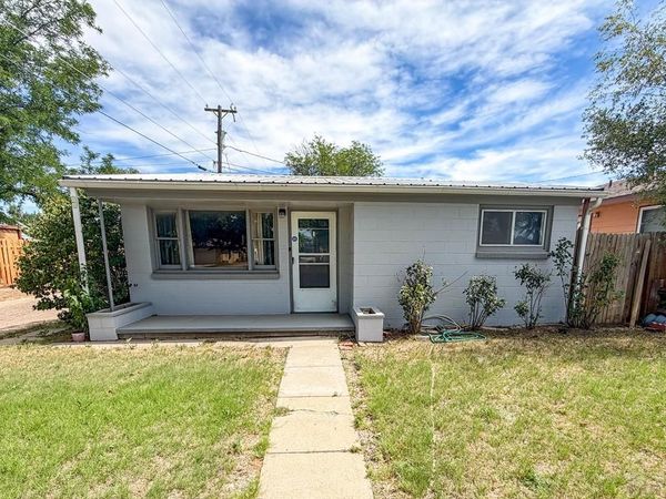 307 W Cedar St, Lamar, CO 81052