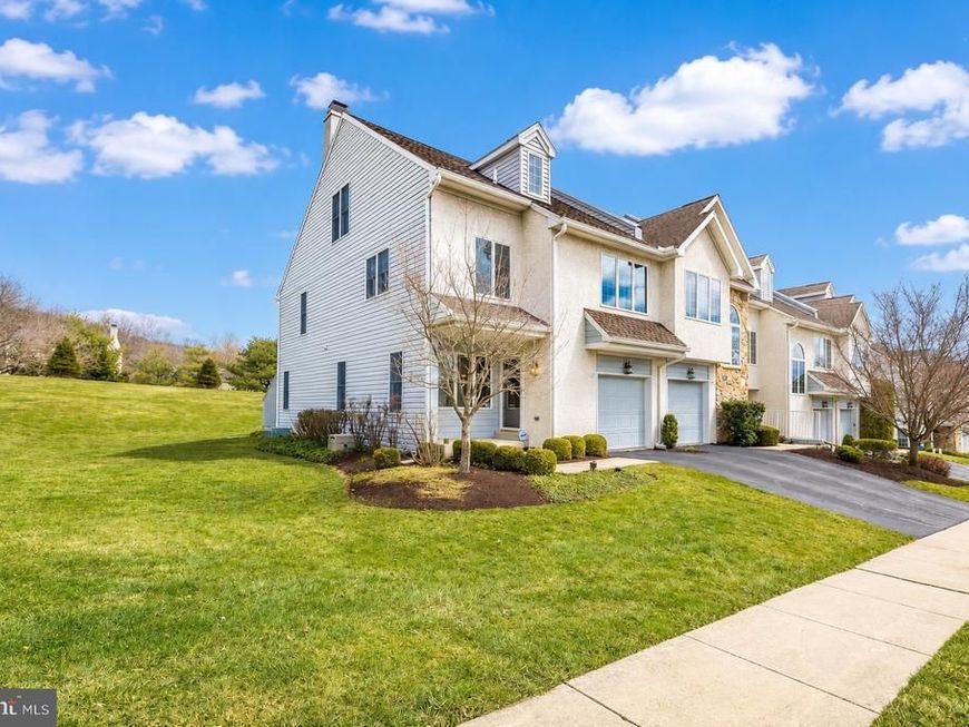 331 Bristol Circle, Exton, PA 19341 Main Photo