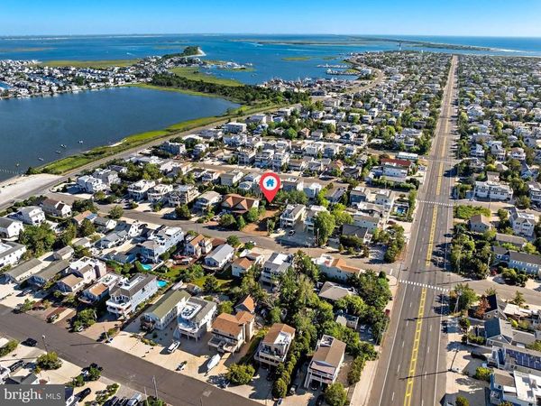 7 W 25TH, BARNEGAT LIGHT, NJ 08006