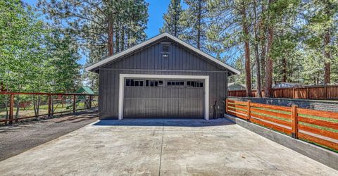 10227 E Laburnham Circle, Truckee, CA 96161 Photo