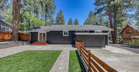 10227 E Laburnham Circle, Truckee, CA 96161 Photo