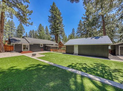 10227 E Laburnham Circle, Truckee, CA 96161 Photo
