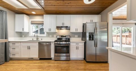 10227 E Laburnham Circle, Truckee, CA 96161 Photo