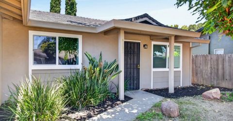 8783 El Toreador Way, Elk Grove, CA 95624 Photo