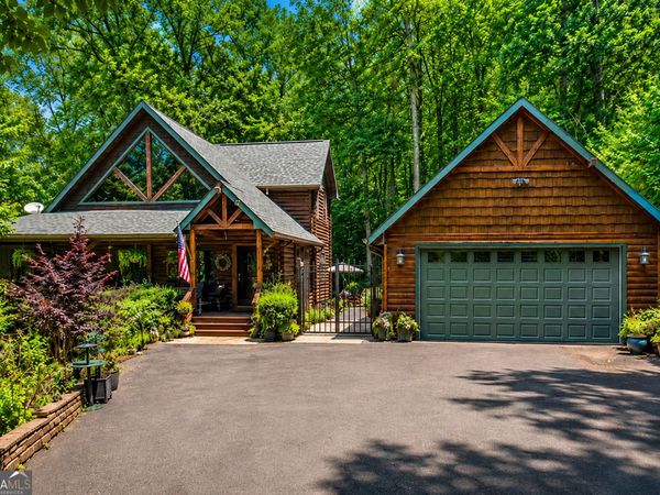 649 Weaver Creek Way, Blue Ridge, GA 30513