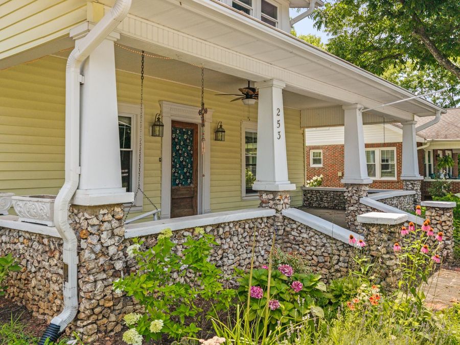 Property Image 7