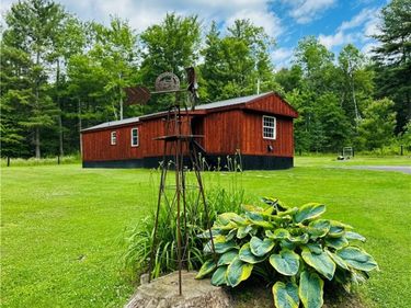 385 Lyon Road, Bainbridge, NY 13733