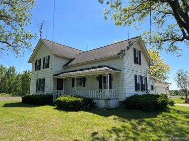 1464 S Force Road, Attica Township, Mi 48412