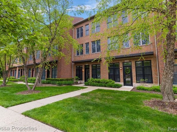 527 Lewis Street , Birmingham, MI 48009