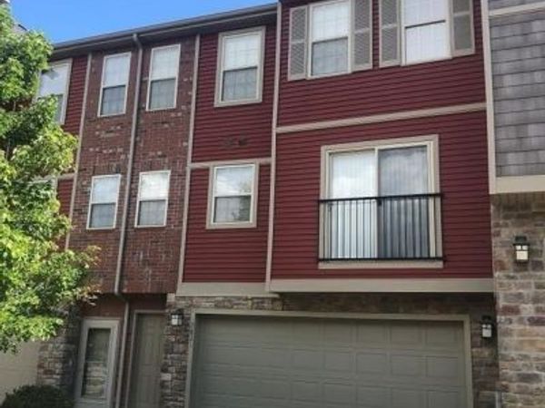 2821 W Redstone Drive, Fayetteville, AR 72704