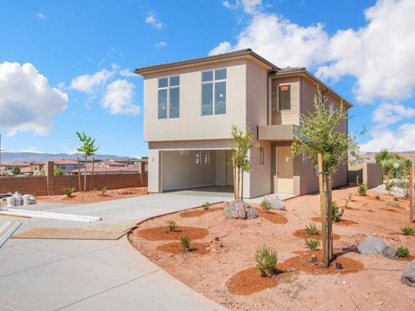 22 E LUFTEN ST , Washington, UT 84780