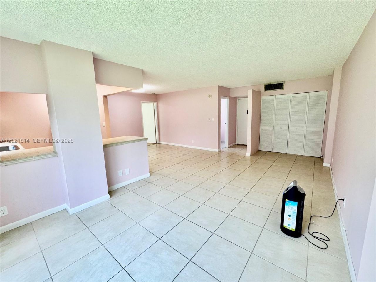 17011 N Bay Rd, Unit 117, Sunny Isles Beach, FL 33160 Photo