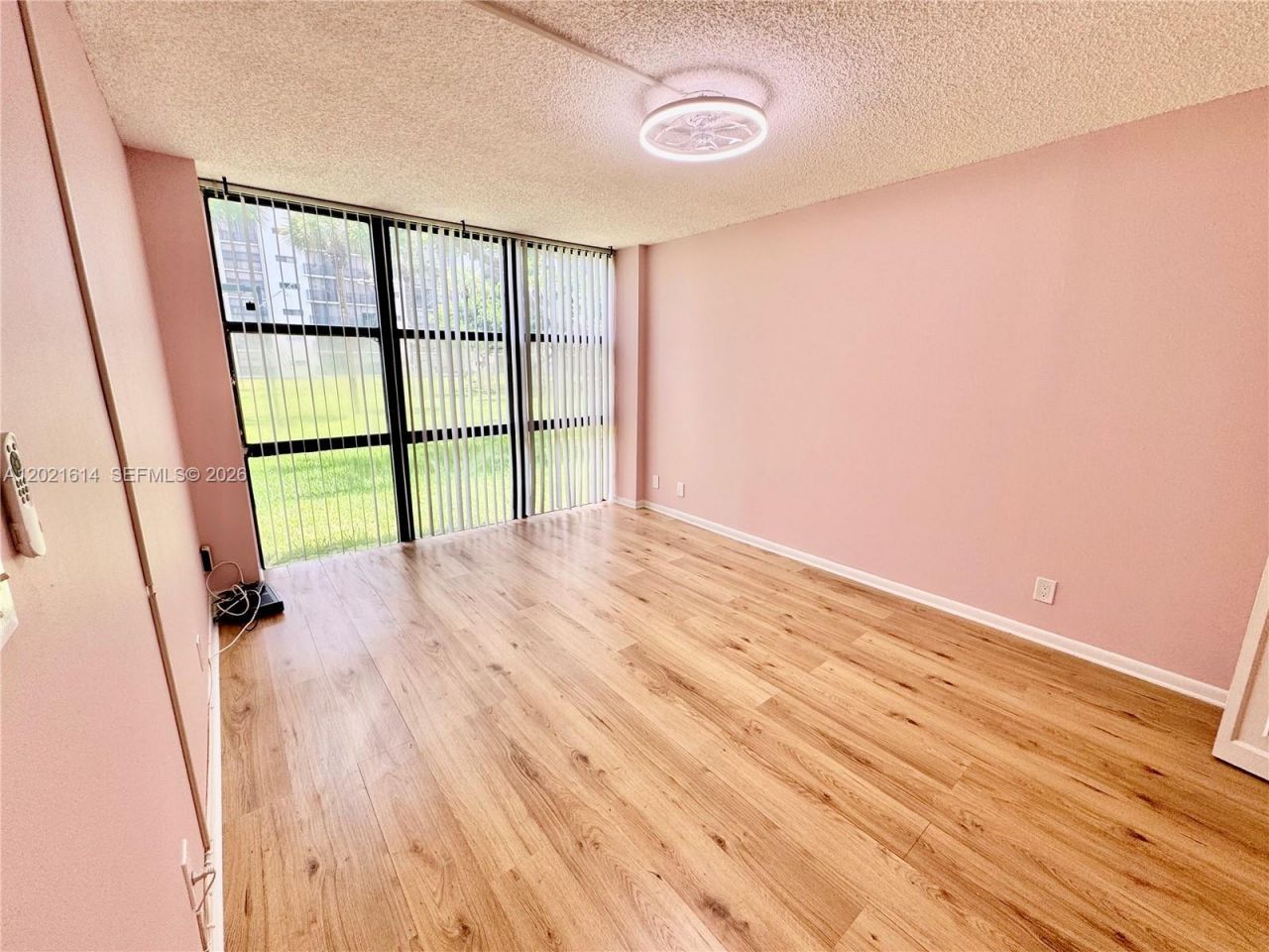 17011 N Bay Rd, Unit 117, Sunny Isles Beach, FL 33160 Photo