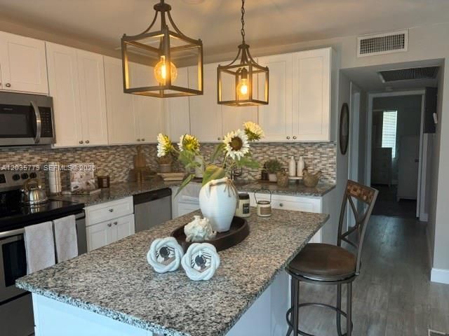 493 Fanshaw L , Unit 493, Boca Raton, FL 33434 Photo