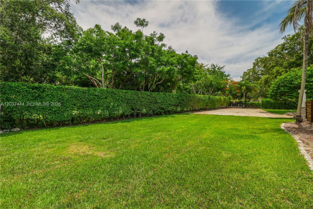 12201 SW 92nd Ave, Miami, FL 33176 Photo
