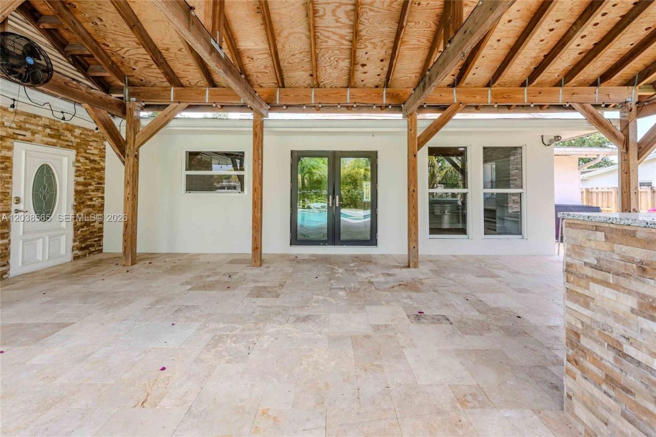 1304 N 40th Ave, Hollywood, FL 33021 Photo