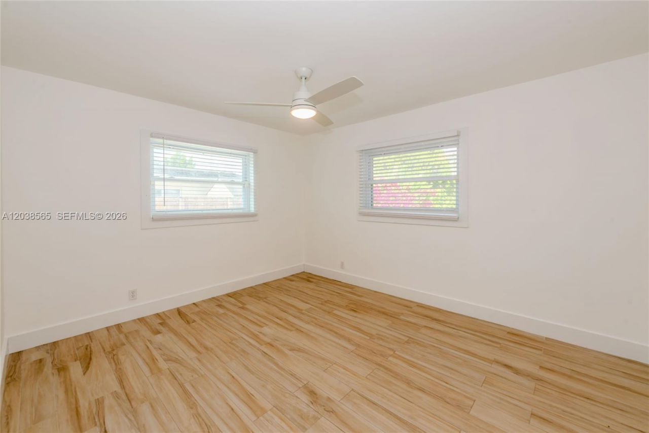 1304 N 40th Ave, Hollywood, FL 33021 Photo