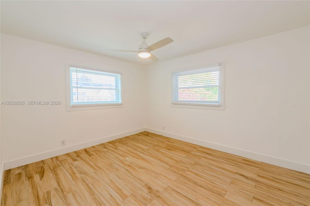 1304 N 40th Ave, Hollywood, FL 33021 Photo