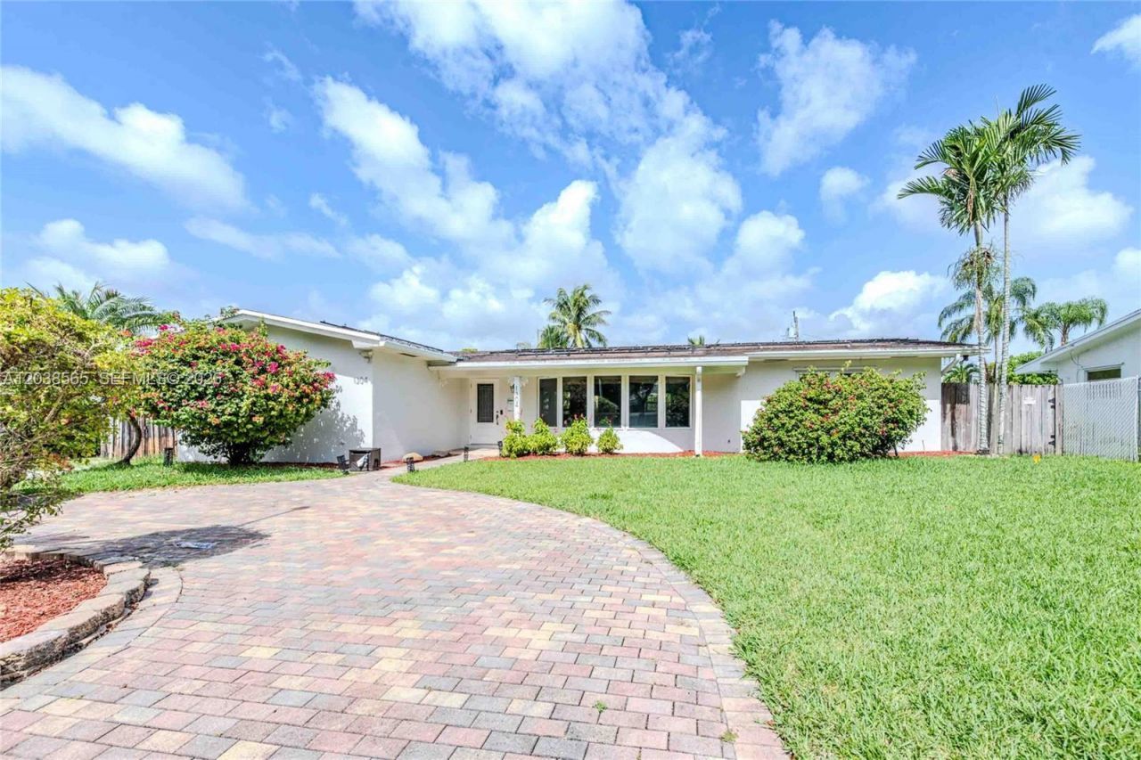 1304 N 40th Ave, Hollywood, FL 33021 Photo