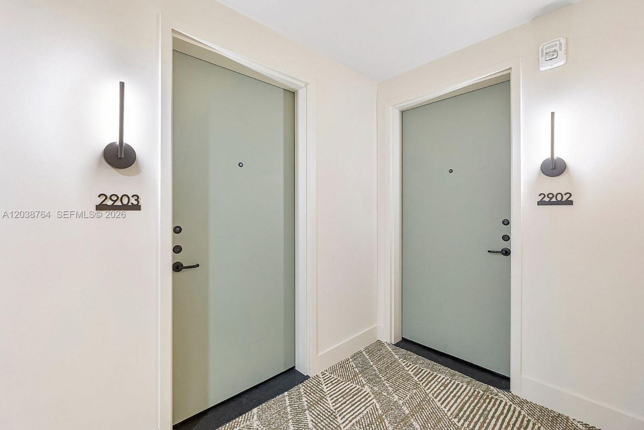 159 NE 6th St , Unit 2903, Miami, FL 33132 Photo