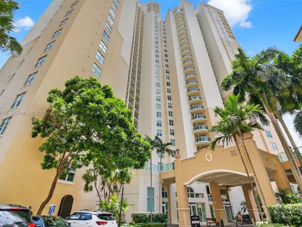 3330 NE 190th St , Unit 1611, Aventura, FL 33180