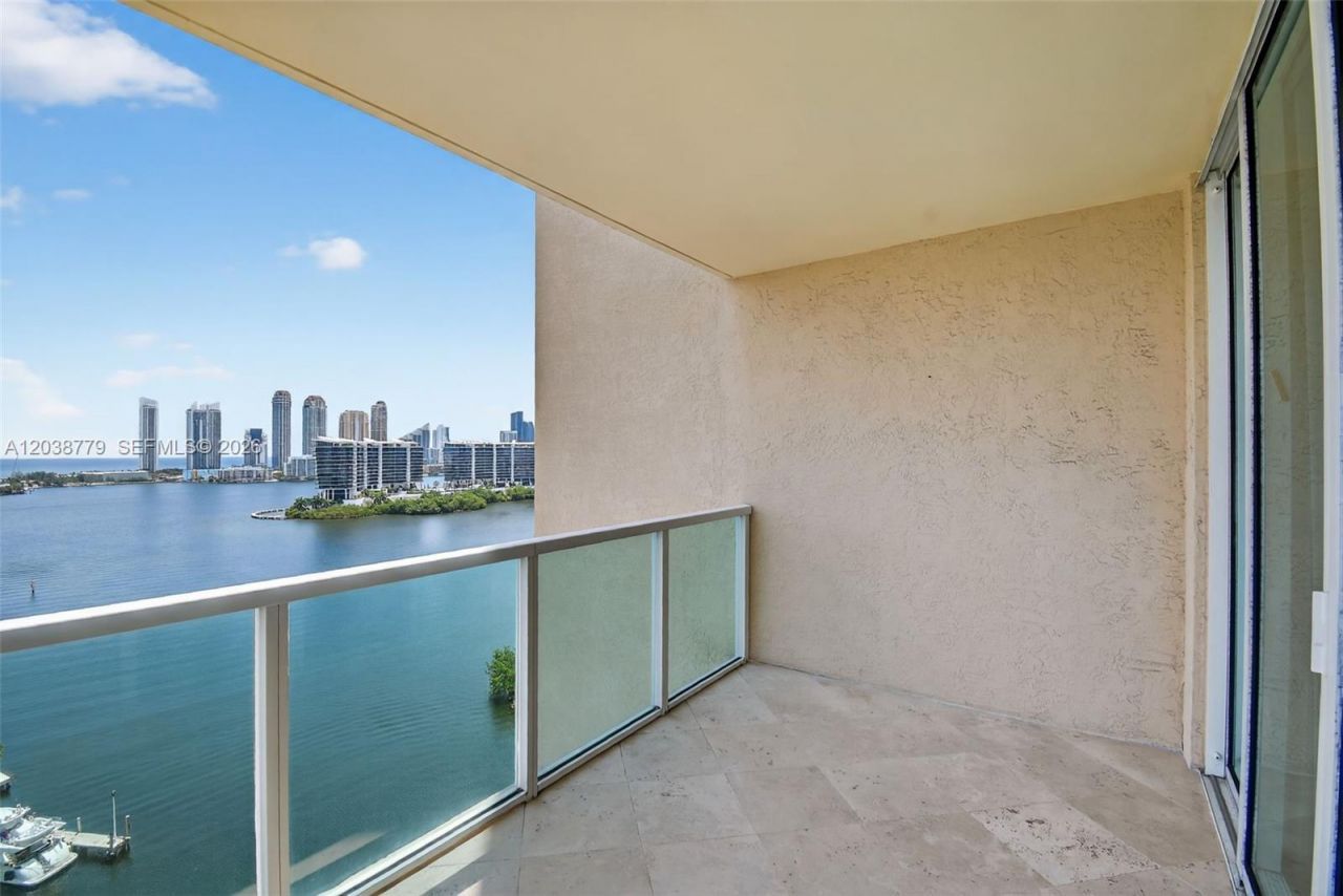 3330 NE 190th St , Unit 1611, Aventura, FL 33180 Photo