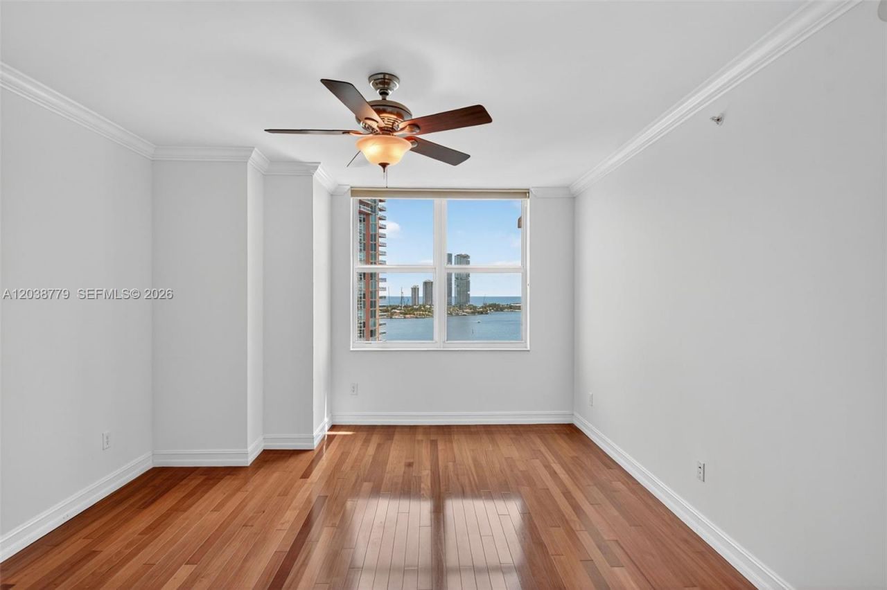 3330 NE 190th St , Unit 1611, Aventura, FL 33180 Photo