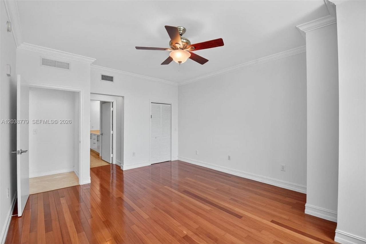 3330 NE 190th St , Unit 1611, Aventura, FL 33180 Photo