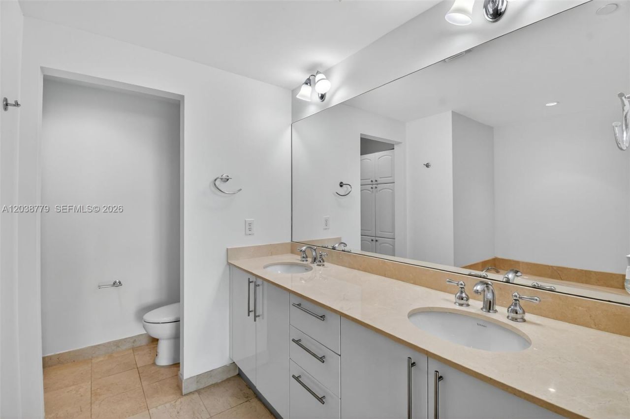 3330 NE 190th St , Unit 1611, Aventura, FL 33180 Photo
