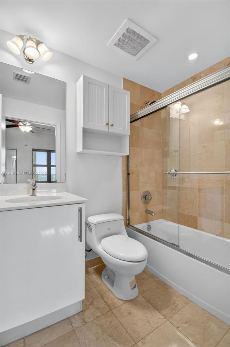 3330 NE 190th St , Unit 1611, Aventura, FL 33180 Photo