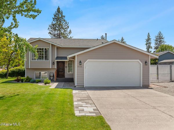 9706 N Ptarmigan DR, Hayden, ID 83835