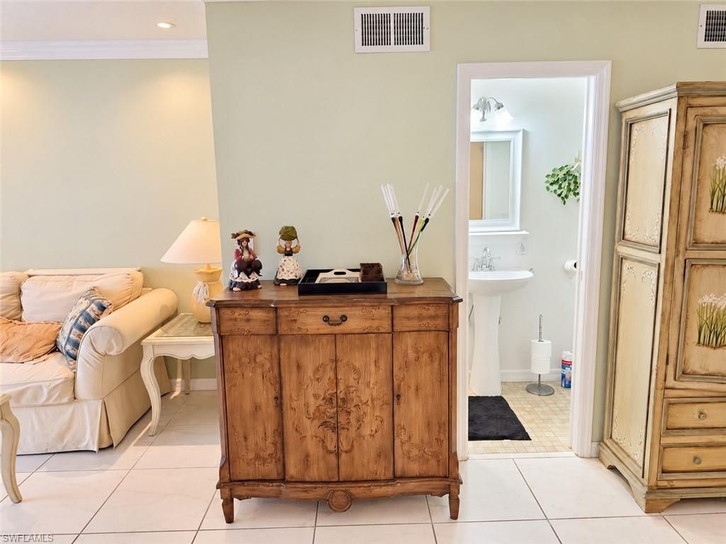 6777 Winkler Rd, Unit C 134, Fort Myers, FL 33919 Photo
