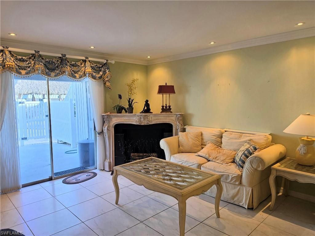 6777 Winkler Rd, Unit C 134, Fort Myers, FL 33919 Photo