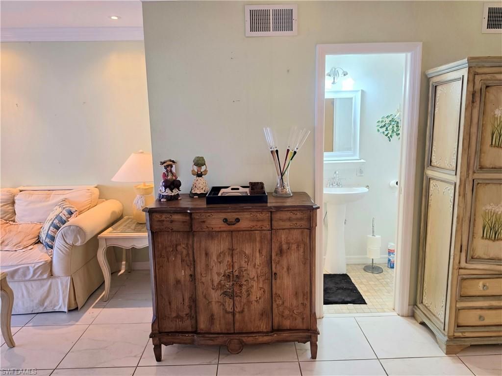 6777 Winkler Rd, Unit C 134, Fort Myers, FL 33919 Photo