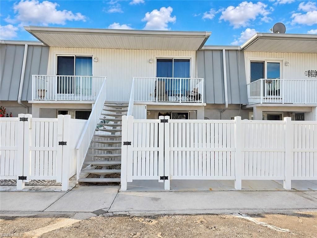 6777 Winkler Rd, Unit C 134, Fort Myers, FL 33919 Photo