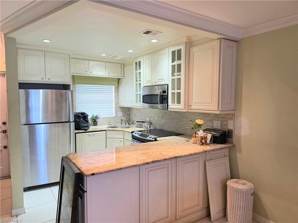 6777 Winkler Rd, Unit C 134, Fort Myers, FL 33919 Photo