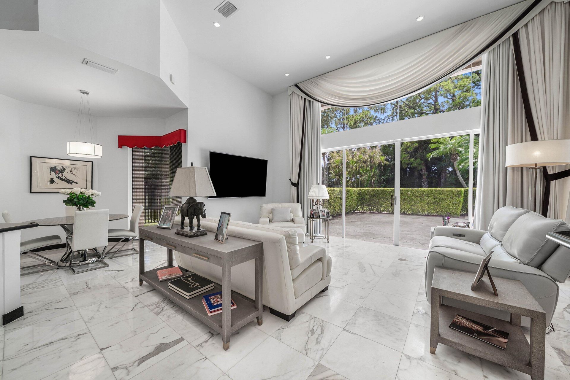 1697 Mayacoo Lakes Boulevard, West Palm Beach, FL 33411 Photo