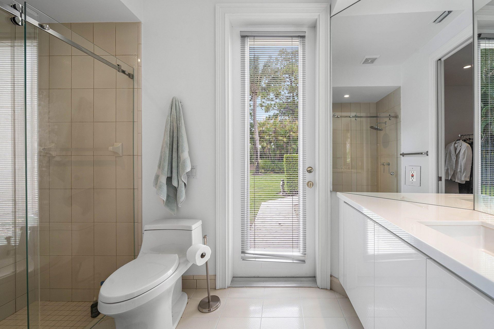 1697 Mayacoo Lakes Boulevard, West Palm Beach, FL 33411 Photo