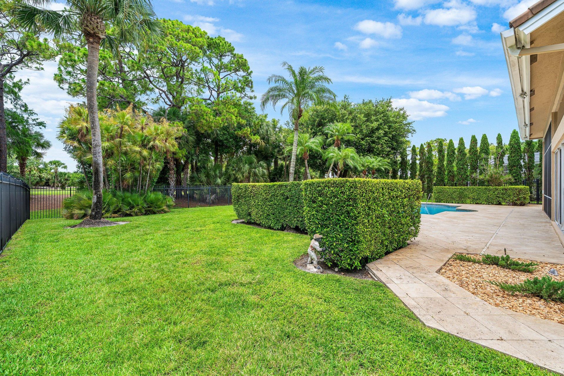 1697 Mayacoo Lakes Boulevard, West Palm Beach, FL 33411 Photo