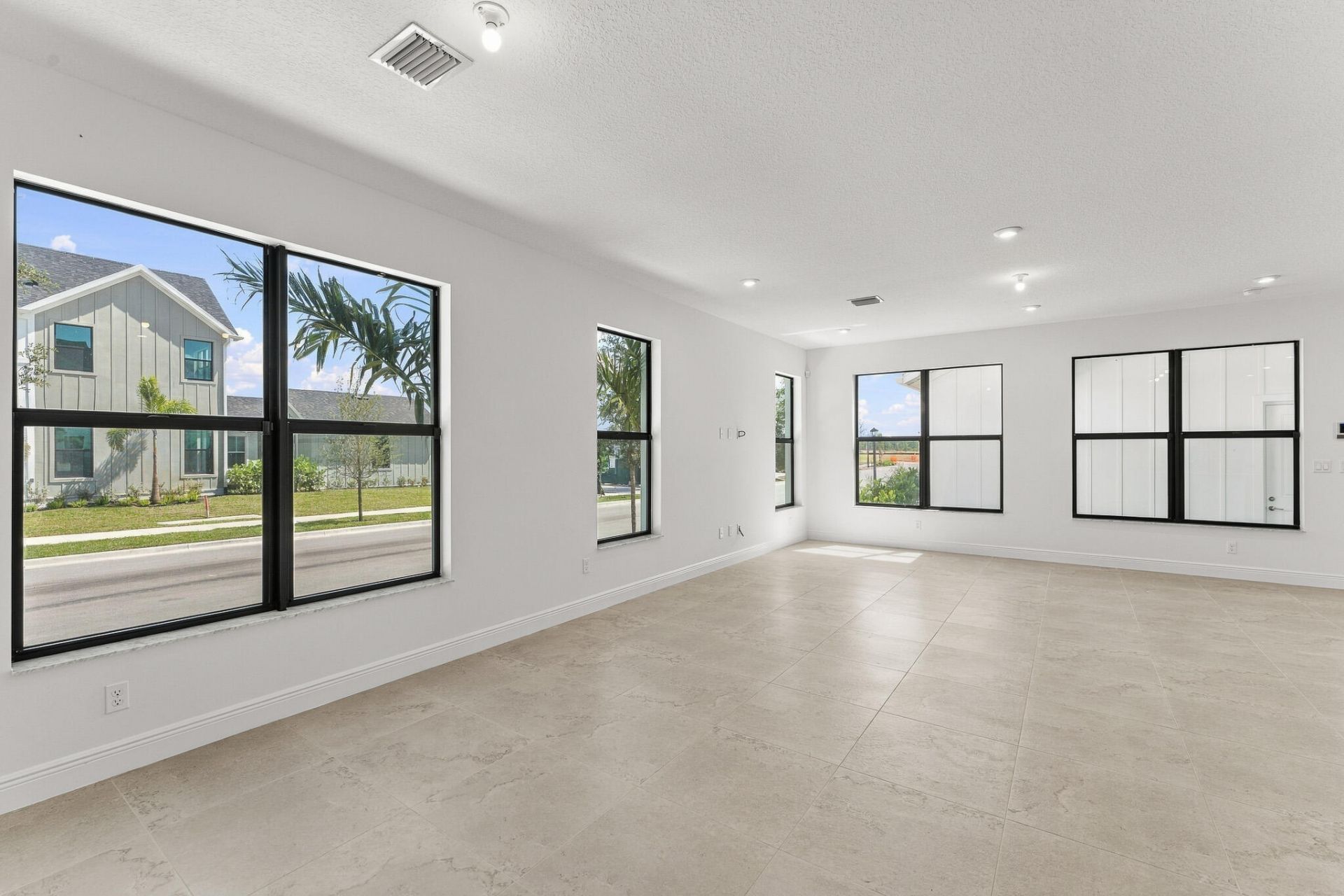 921 SW Newfield Avenue, Palm City, FL 34990 Photo
