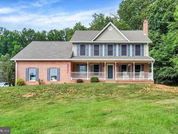 14314 CURVIN DRIVE, STEWARTSTOWN, PA 17363