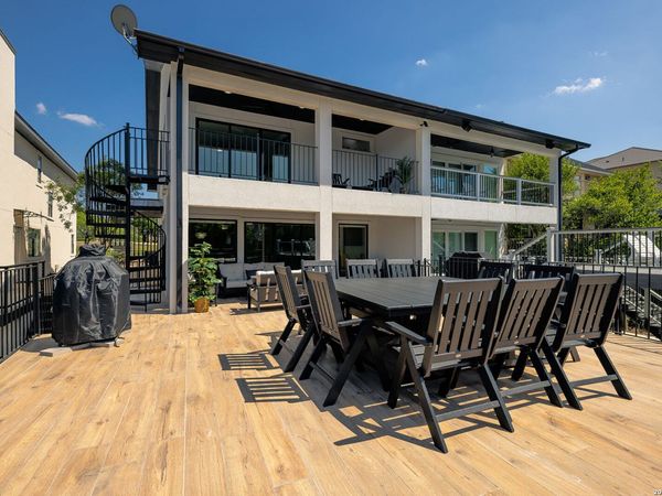 509 HI CIR N, Unit B, Horseshoe Bay, TX 78657
