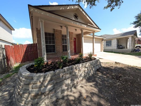 268 GOLIAD DR, New Braunfels, TX 78130