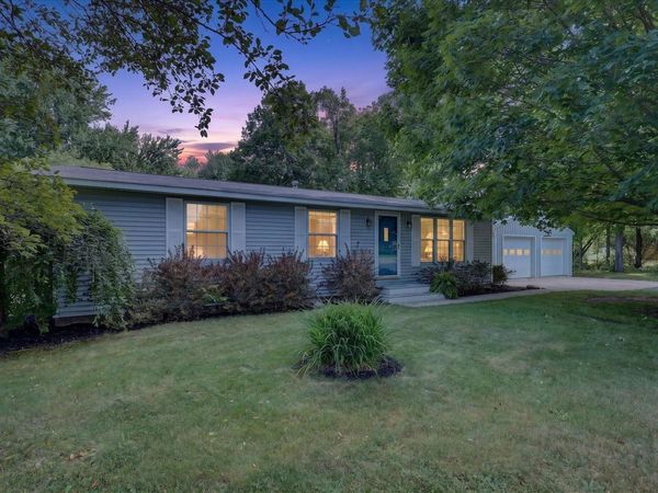 4555 16 Mile Road NE, Cedar Springs, MI 49319