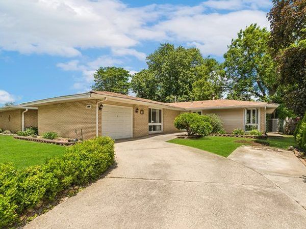 5460 Adeline Place , Oak Forest, IL 60452