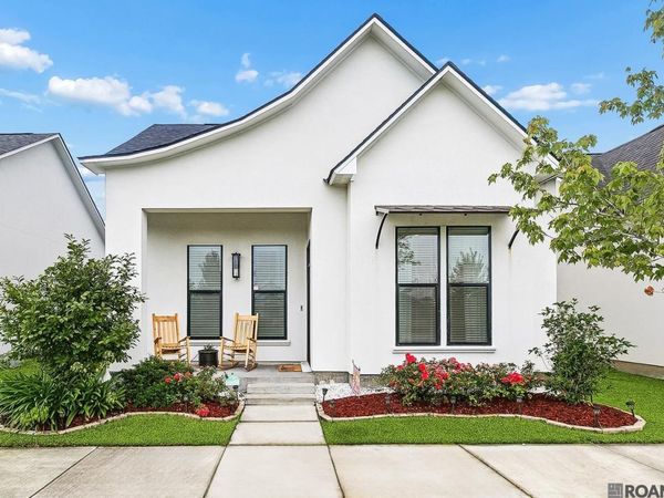 10276 Quarter Dr, Baton Rouge, LA 70818